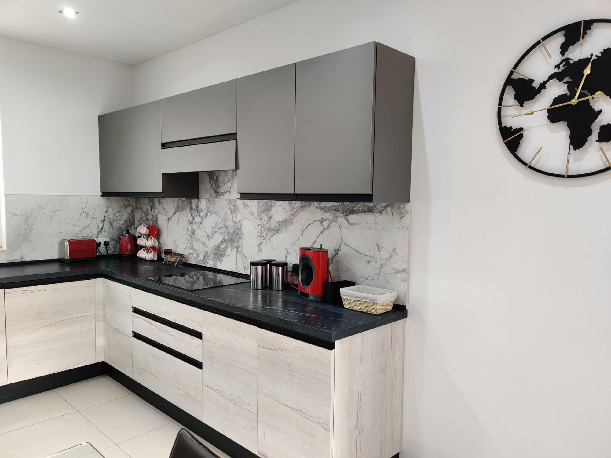 Depiro Point Deluxe - Modern, Designer Apartment 2 Minutes Away From Popular Sliema Seafront Buitenkant foto