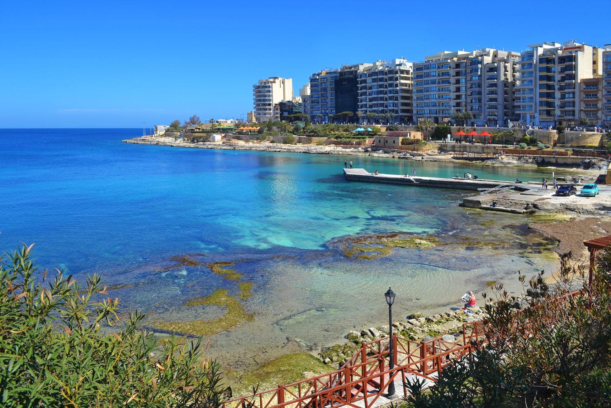 Depiro Point Deluxe - Modern, Designer Apartment 2 Minutes Away From Popular Sliema Seafront Buitenkant foto